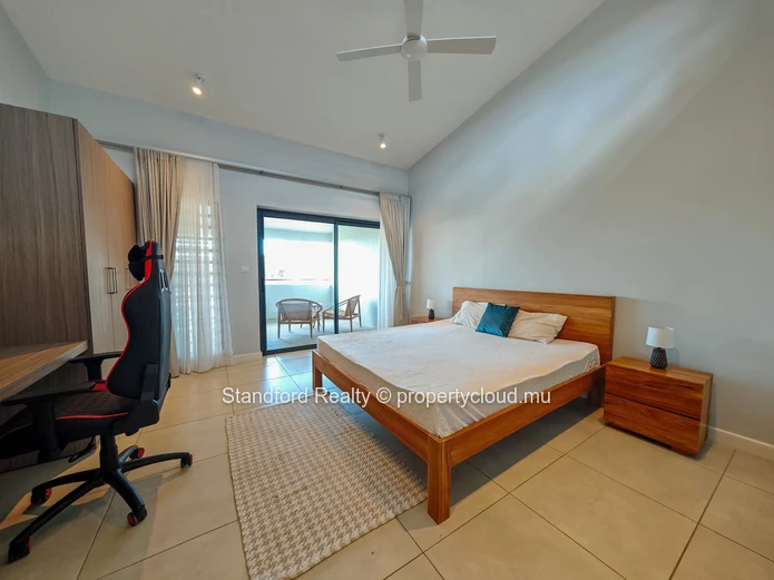 Duplex Moderne de 4 Chambres à Louer – Flic en Flac, Cascavelle, Ouest