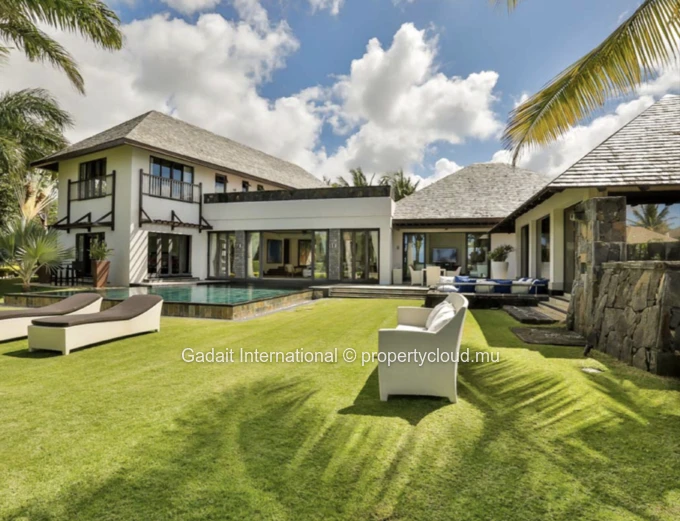 Anahita Mauritius Villa for Rent – 4 Suites, Private Pool & Panoramic Golf & Lagoon Views