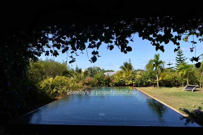 Villa Nido