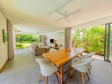 4 Bedroom Villa
