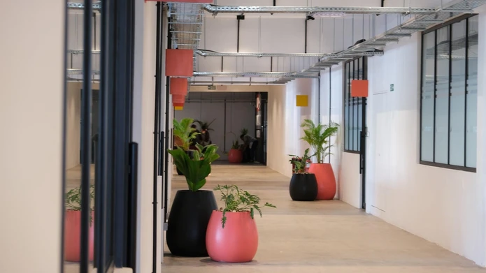 "Spacious Floréal Office for Rent with Prime Location and Amenities - 148m² at Rs 90,280"