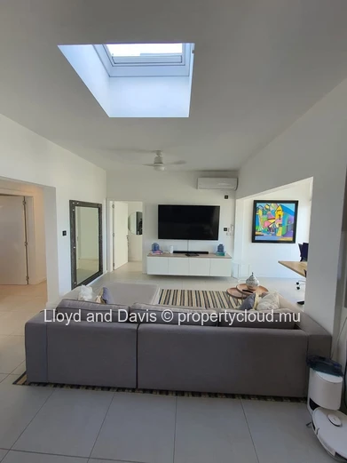 Furnished Penthouse with Private Rooftop and Sea Views