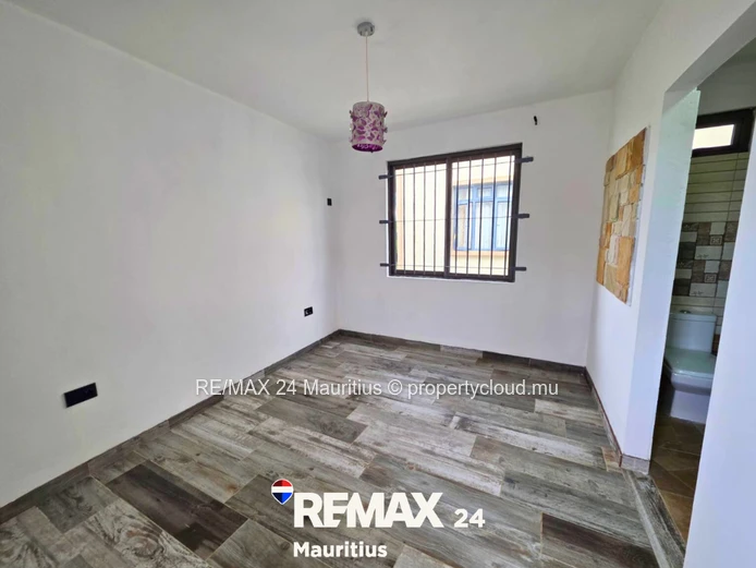 Villa moderne 5 chambres en suite – Morcellement Mountain View, Vacoas