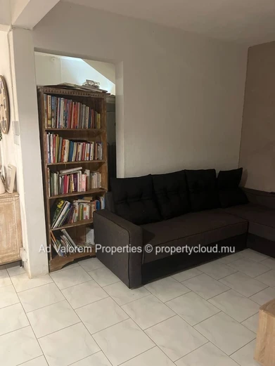 3-Bedroom House for Sale in Tamarin with Garden