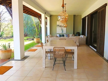 4 Bedroom Villa