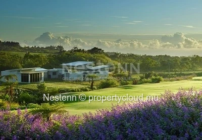 Terrains residentiels de 1832 m2 à 4060 m2, au cœur de l'île, sur un golf luxuriant