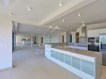 3 Bedroom Townhouse, Duplex