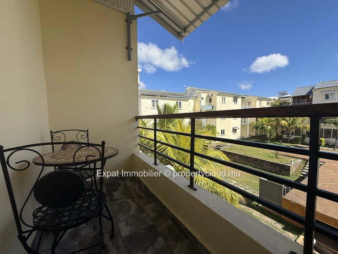 Fully Renovated 3-Bedroom Duplex Apartment With Communal Pool – Chemin Vingt Pieds, Grand Baie