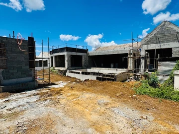 4 Bedroom Villa