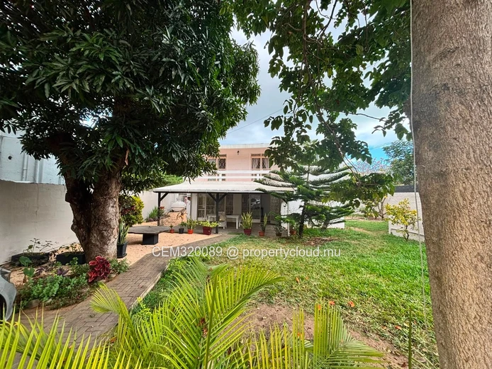  À Louer | Villa De Charme À Black River