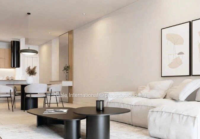 Penthouse R+2 224m², Tamarin - Rivière Noire, piscine privée, proximité écoles, bus, golf, hôpital, magasins.