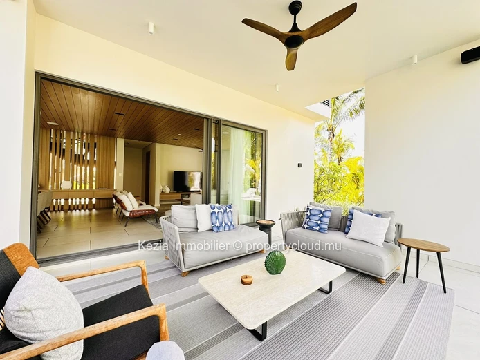 Signature Villa Within An Iconic 5? Beachfront Resort