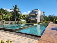 Beachfront property - Residential area in Poste Lafayette.