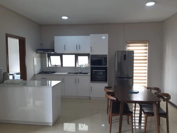 3 Bedroom Townhouse, Duplex