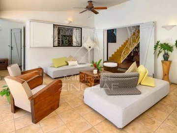 4 Bedroom Villa