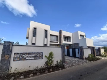 3 Bedroom Villa