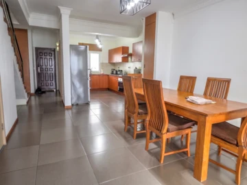 3 Bedroom Apartment
