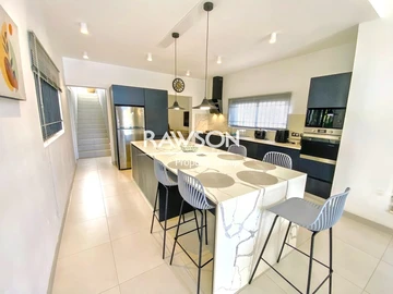 3 Bedroom Villa