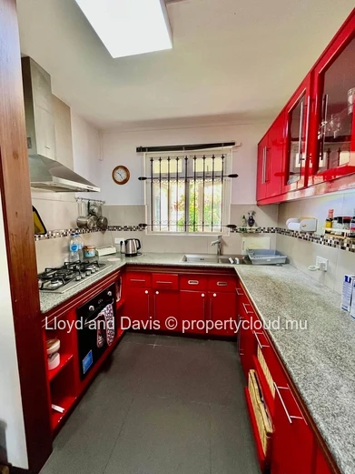 Duplex House with Private Pool in a Secure Residence