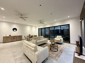 4 Bedroom Apartment