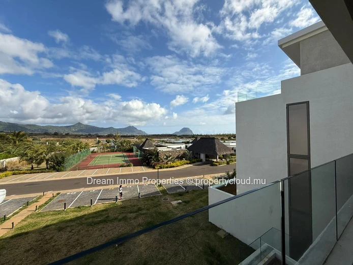 Superbes Appartements Avec Vue Mer Ou Montagne Dans Residence Pieds Dans L’Eau  - Ile Maurice
