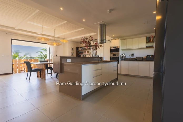 À vendre | Penthouse 4 chambres avec vue mer – Azuri Ocean & Golf Village