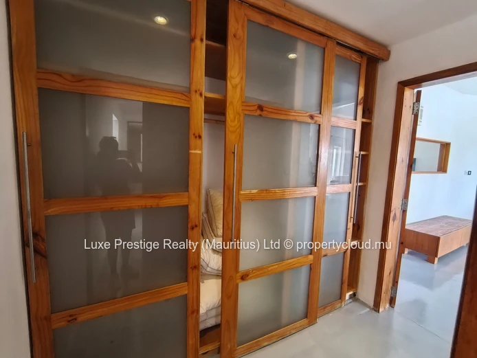 Luxury 4-Bedroom Villa with Coin de Mire Views in Domaine de Belle Vue | Spacious Family Home Near Northfields Intern...