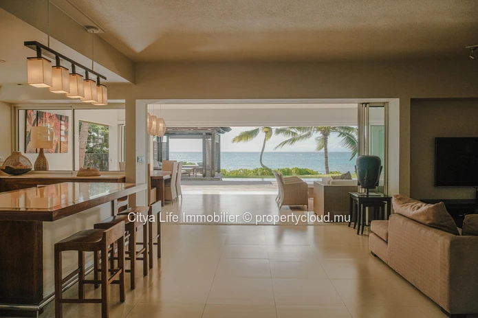 Villa de luxe en bord de mer à louer