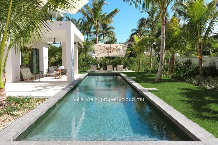 Pointe de Flacq - Villa de Prestige de 3 Chambres