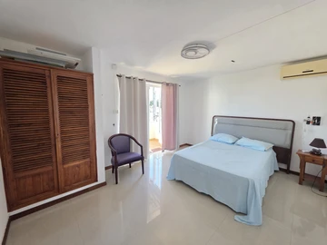 2 Bedroom Townhouse, Duplex