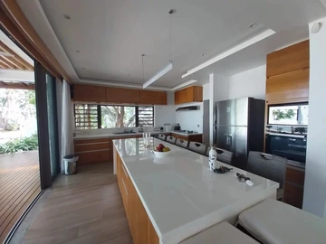 For Rent – Stunning Beachfront Villa with Panoramic View of Le Morne – Black River, Mauritius