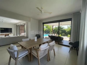 4 Bedroom Villa