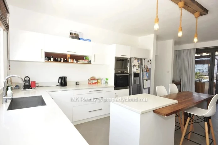 Villa À Vendre À Flic En Flac