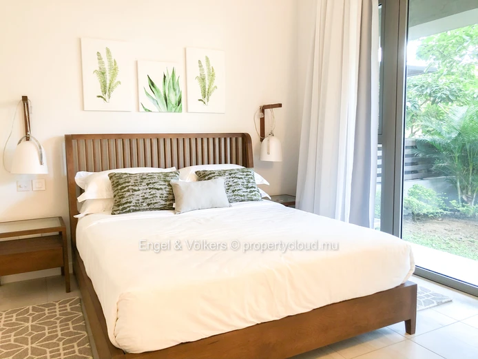 Fully Furnished 3-Bedroom Apartment with direct beach access
