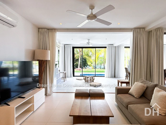 Appartement de luxe 4 chambres au bord de l'eau à louer à La Balise Marina, Rivière Noire