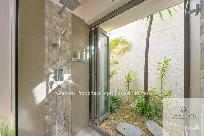 Élégante villa 3 chambres avec piscine dans le prestigieux domaine Le Clos du Littoral