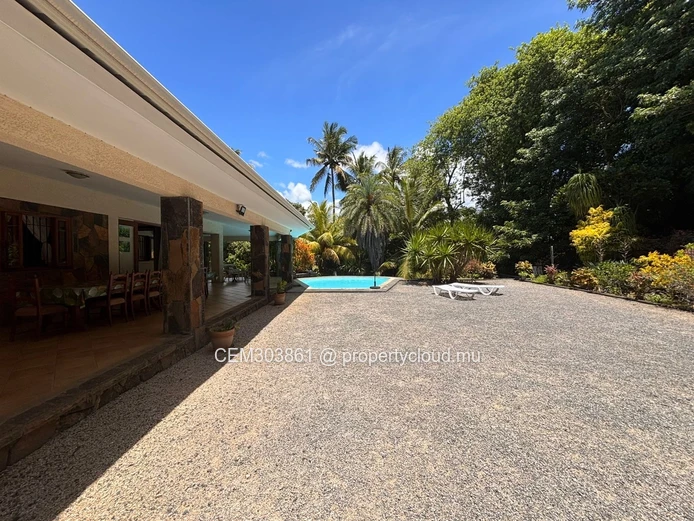 À VENDRE – DOMAINE CHAMPÊTRE AVEC POTENTIEL TOURISTIQUE À Bras d'Eau, ÎLE MAURICE