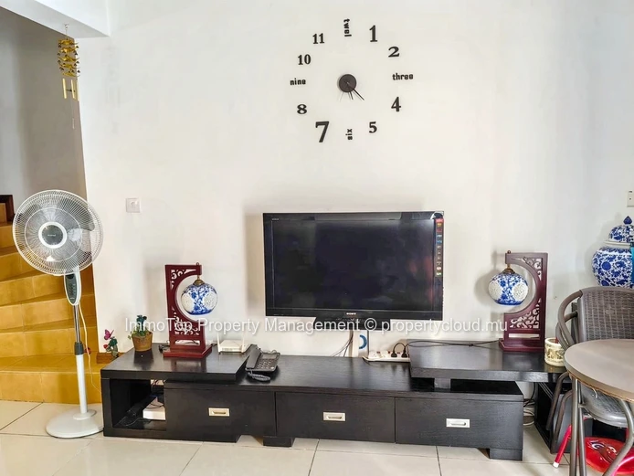 For RENT 3 bedroom Villa of 175 sqm in GRAND BAIE