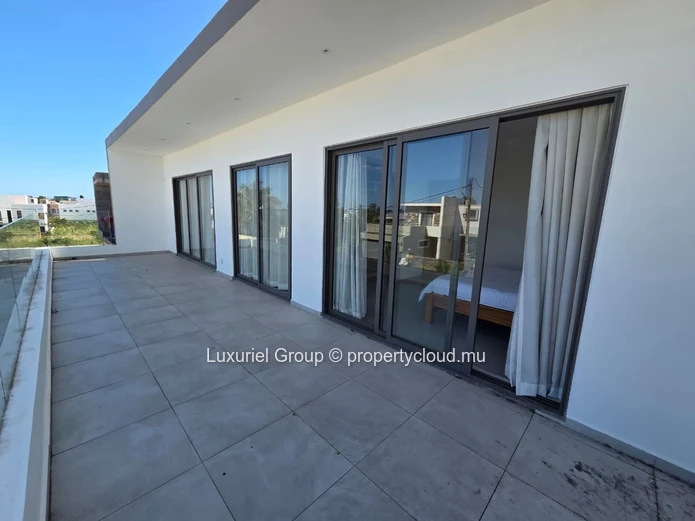 Beautiful Contemporary Villa For Rent Or Sale
