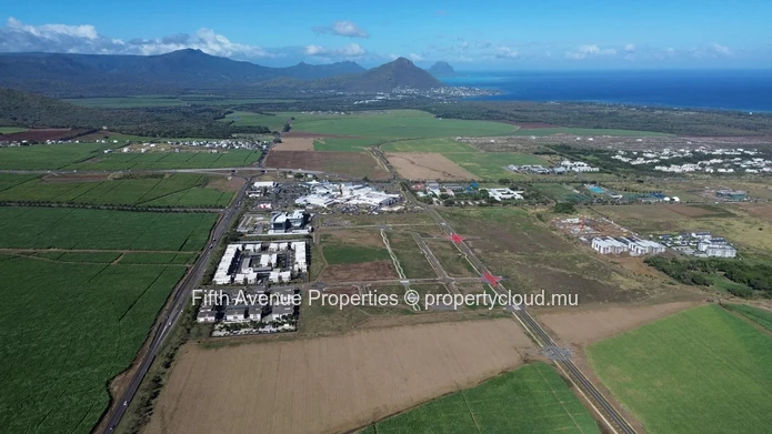 CASCAVELLE - Residential  plot 22035m2