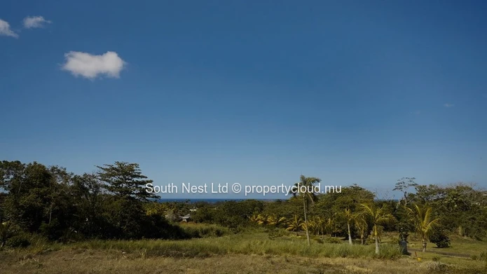 Terrain à batir au sein d'un domaine golfique et balnéaire