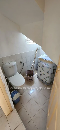 3 bedroom apartment close to amenities for rent in Flic en Flac 