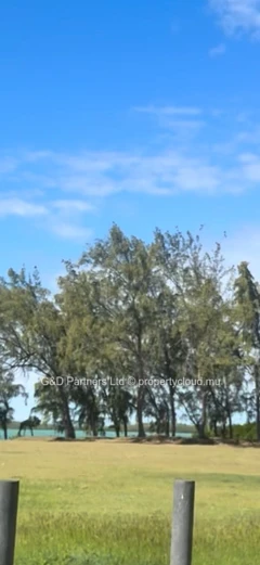 Land For Sale – Grand Gaube | 50 M From The Beach