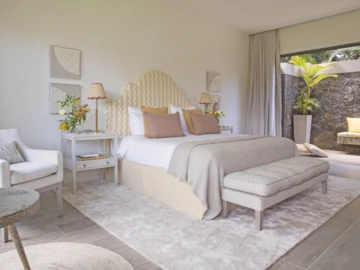 6 Bedroom Villa