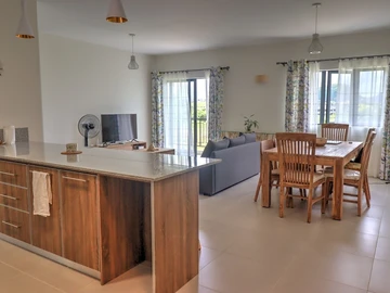 4 Bedroom Apartment