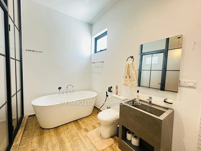 For Rent – Prestigious Triplex in Trou aux Biches