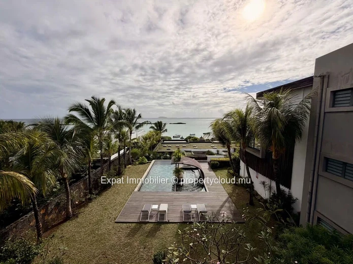 Exceptional Penthouse with Panoramic Coin de Mire Views – For Rent in Cap Malheureux
