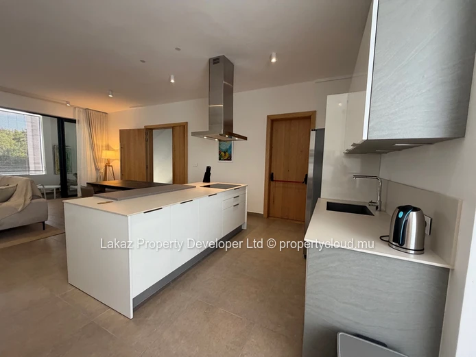 Appartement 3 chambres lumineux  — résidence avec piscine a Pereybere