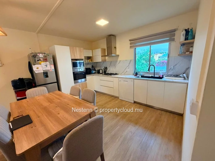 Appartement contemporain de 3 chambres proche des commodités
