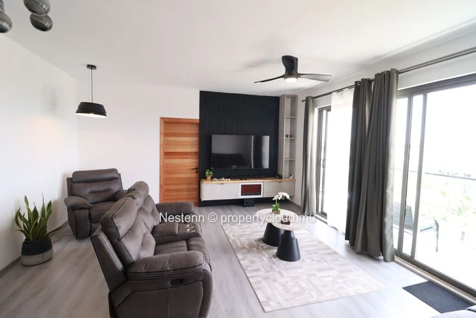 Modern Coastal Living – Elegant Fully Furnished Apartment at 3 mins from Flic en Flac Beach